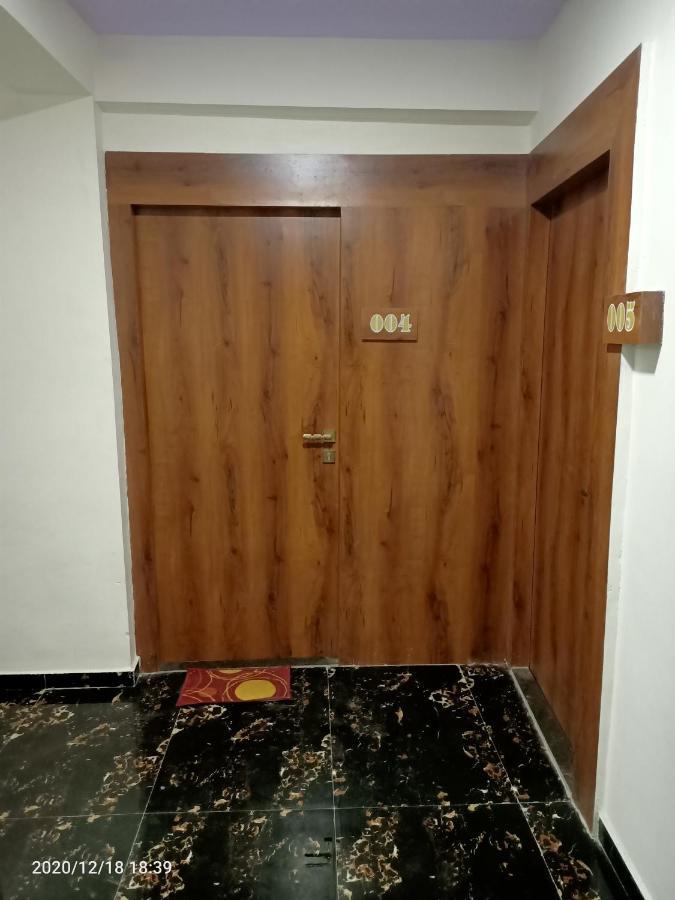 Hotel Riviera Residency Thane Extérieur photo