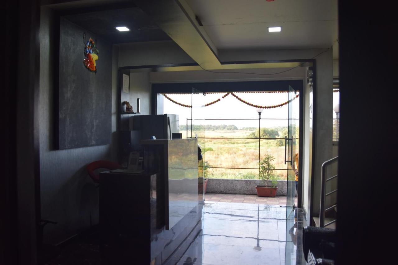 Hotel Riviera Residency Thane Extérieur photo