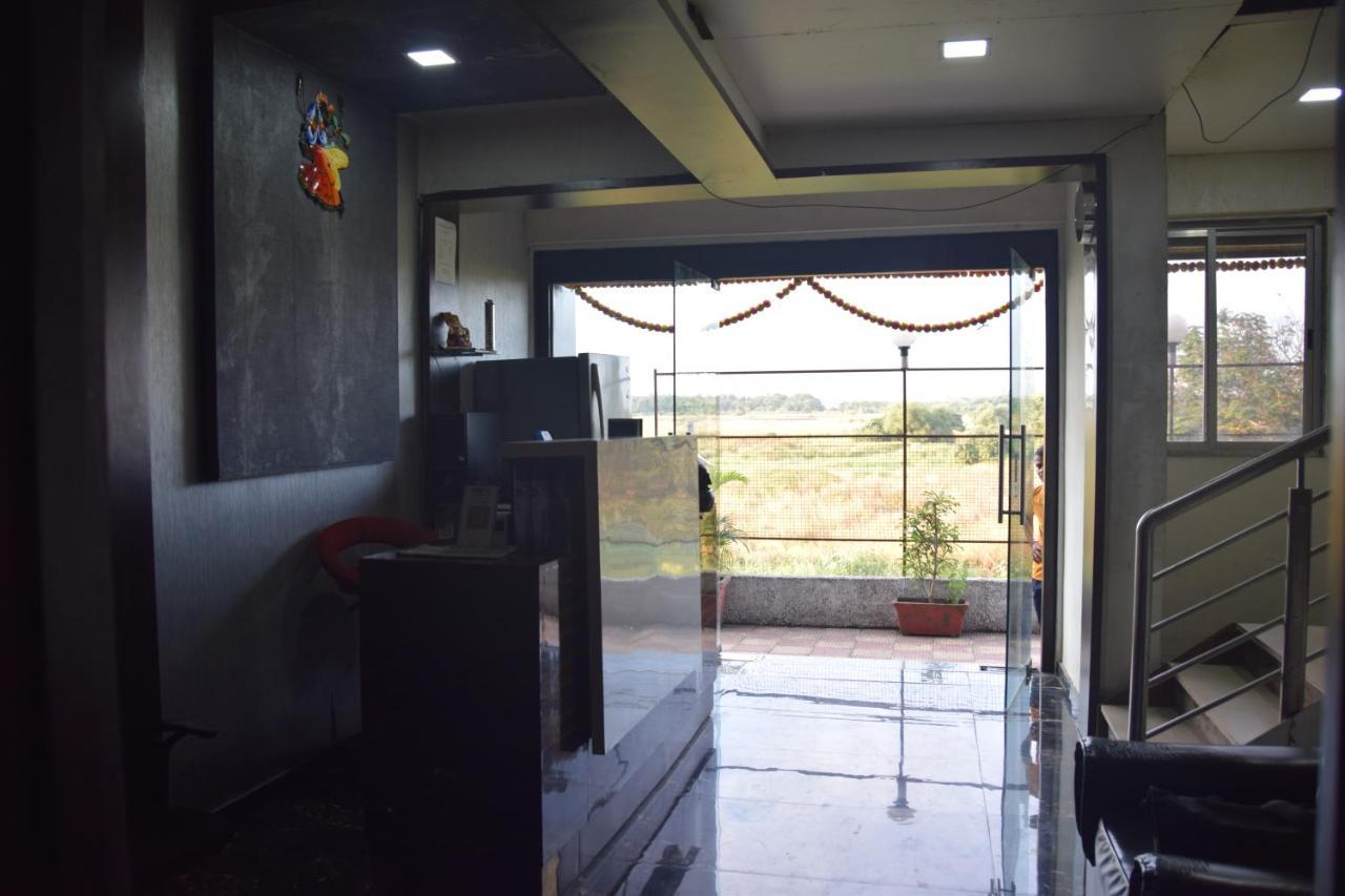 Hotel Riviera Residency Thane Extérieur photo