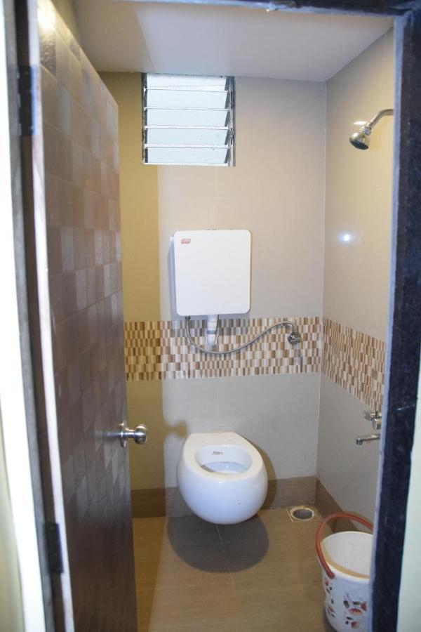 Hotel Riviera Residency Thane Extérieur photo